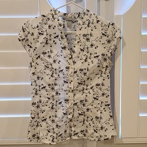 EUC H&M Short Sleeve Dress Shirt Birds Size 6